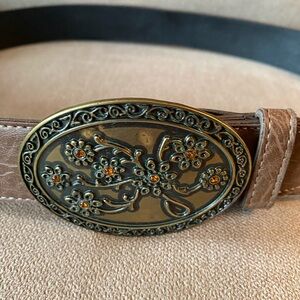 Ladies Western Style Vegan Leather Belt Buckle and Belt with Rhinestone Accents